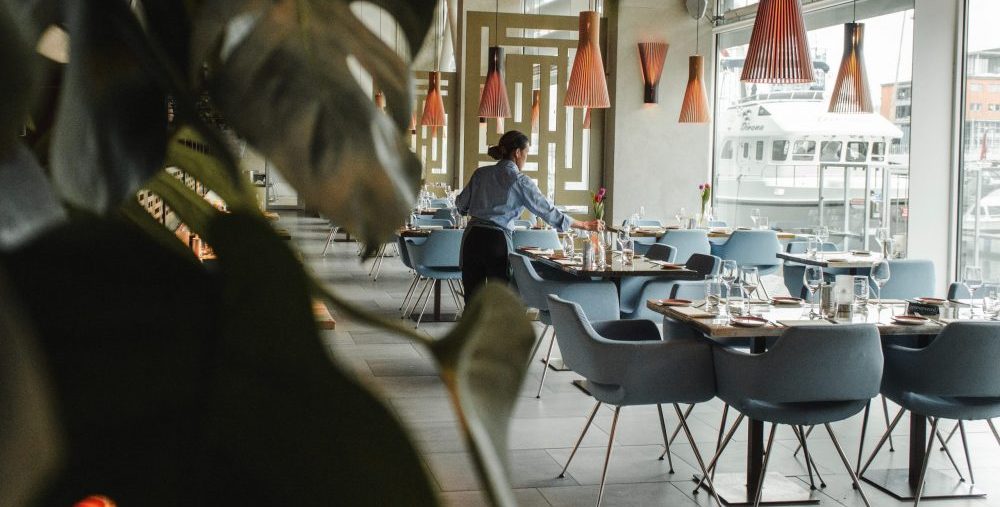 person working in a restaurant